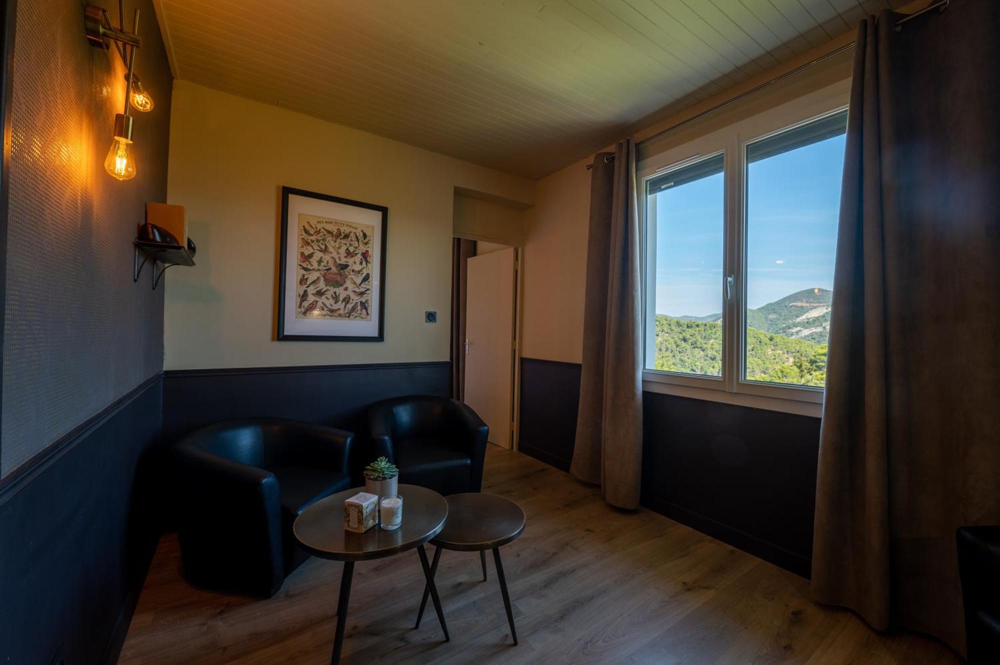 Logis Hotel Restaurant Le Plantevin Propiac Exterior foto